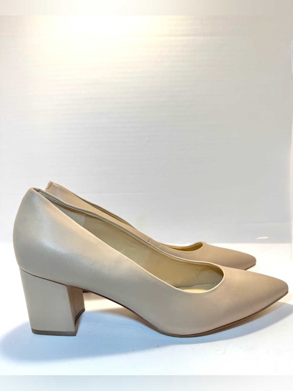 Marc Fisher Pointed-Toe Nude Leather Block Heel Pump Women’s Size 11M